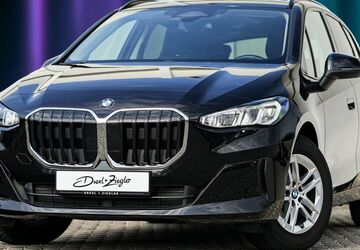 BMW 218 Active Tourer 7.890 km 27.999 &euro; Augsburg 86199