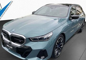 BMW i5 10.606 km 68.490 &euro; Kronberg 61476