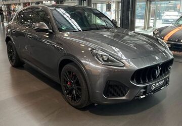 Maserati Grecale 11.370 km 68.980 &euro; Köln 50829