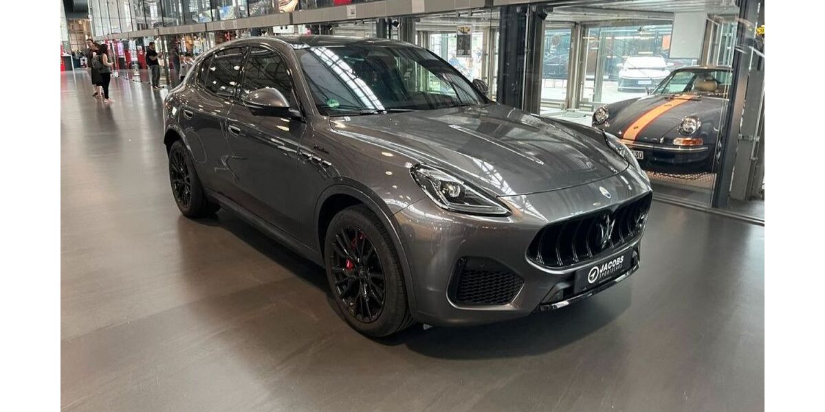 Maserati Grecale 11.370 km 68.980 &euro; Köln 50829