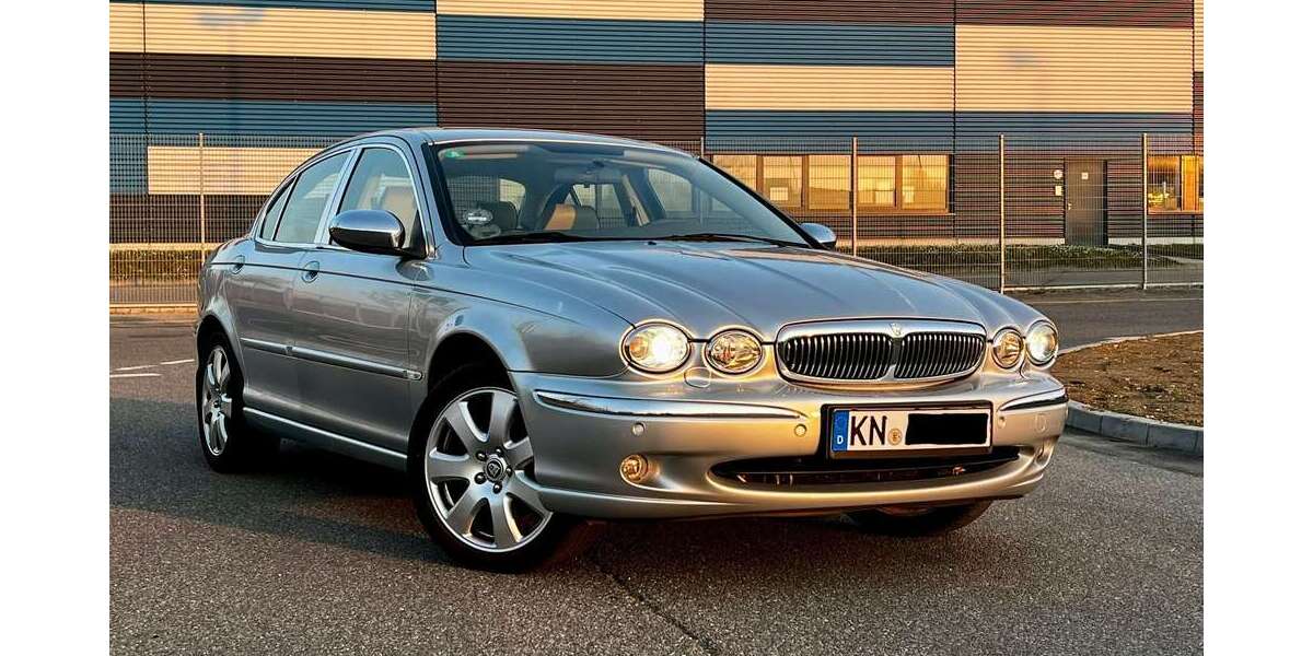 Jaguar X-Type 165.000 km 5.000 &euro; Konstanz 78462