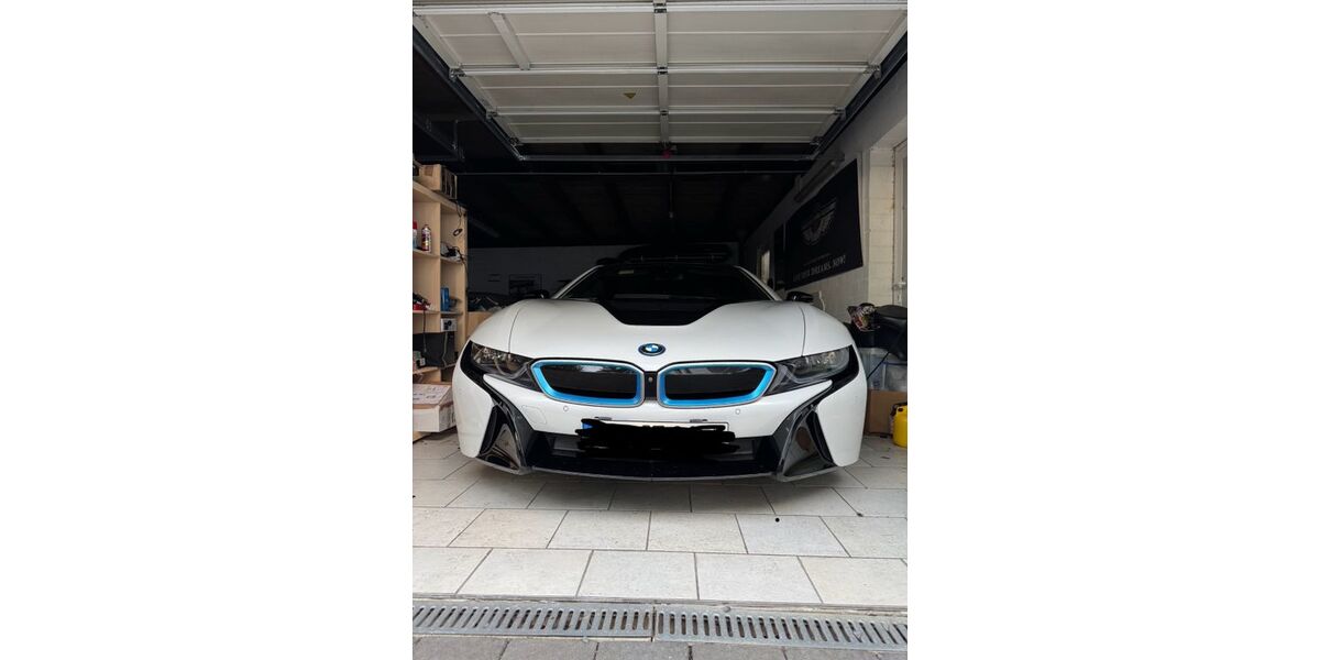 BMW i8 22.000 km 59.900 &euro; hannover 30161