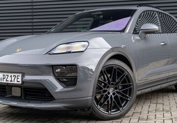 Porsche Macan 9.999 km 109.900 &euro; Moers 47441