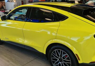 Ford Mustang Mach-E 3.000 km 47.000 &euro; Schiffweiler 66578