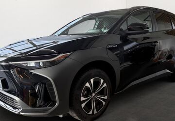 Toyota bZ4X 11.000 km 33.990 &euro; Villingen-Schwenningen 78048