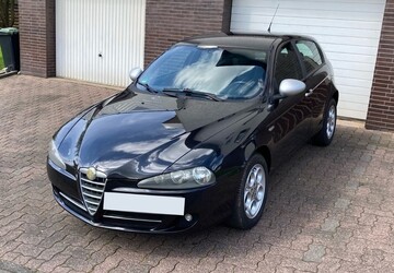 Alfa Romeo 147 163.210 km 5.000 &euro; Berkatal 37297