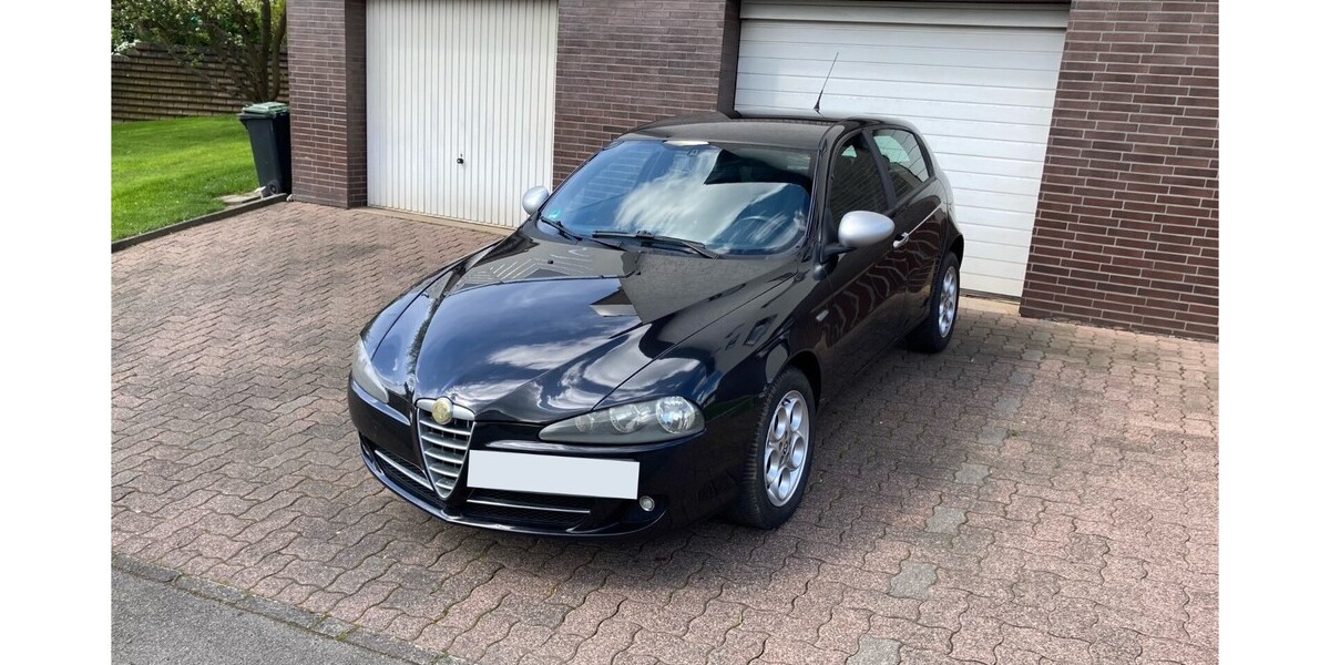 Alfa Romeo 147 163.210 km 5.000 &euro; Berkatal 37297