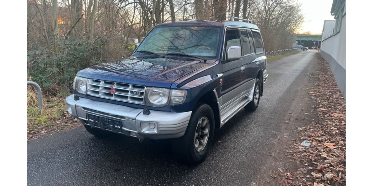 Mitsubishi Pajero 250.000 km 7.500 &euro; frankfurt am main 60313