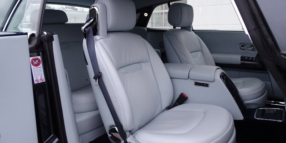 Rolls Royce Phantom Coupe 52.200 km 219.900 &euro; Rodgau 63110