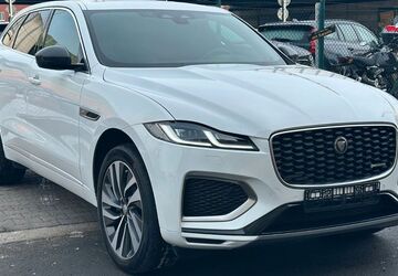 Jaguar F-Pace 124.000 km 28.700 &euro; Berlin 12359