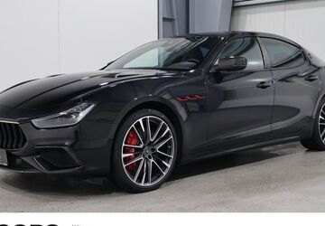 Maserati Ghibli 76.500 km 75.970 &euro; Aachen 52078