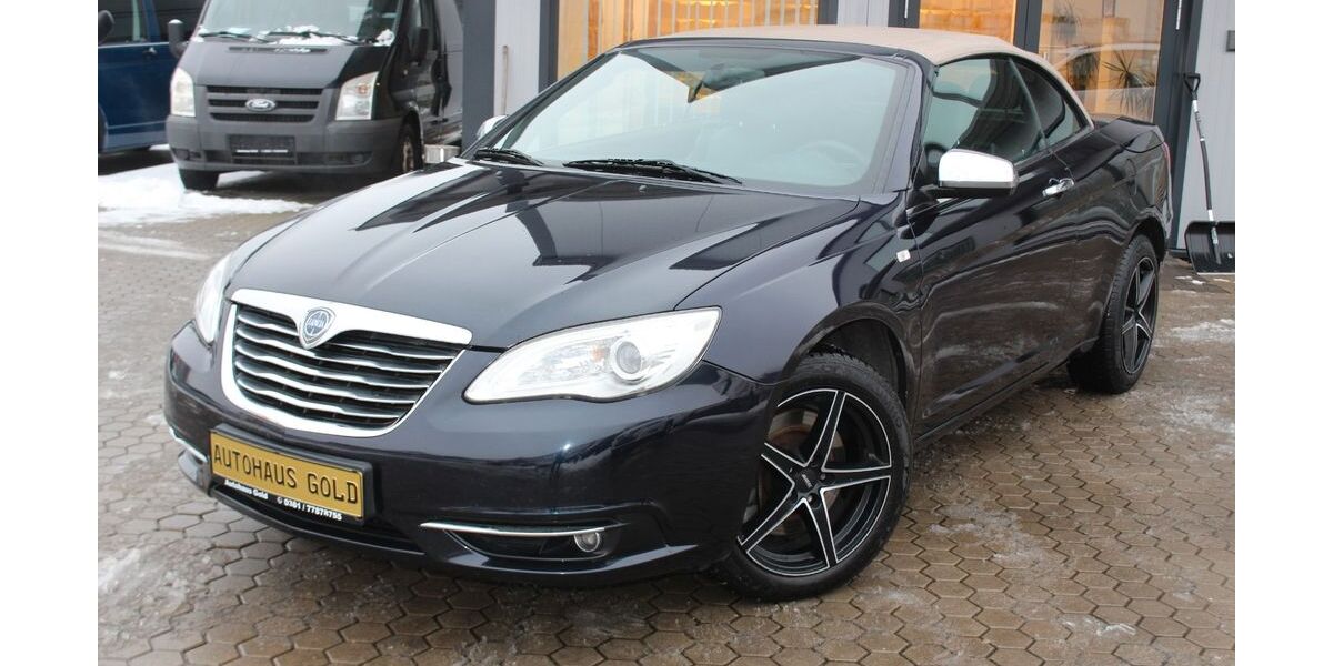 Lancia Flavia 122.999 km 9.590 &euro; Rostock 18107