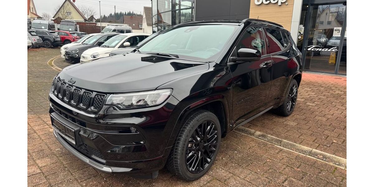 Jeep Compass 18.995 km 28.980 &euro; Diedorf / Augsburg 86420