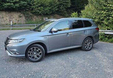 Mitsubishi Outlander 117.000 km 19.900 &euro; Neustadt 53577