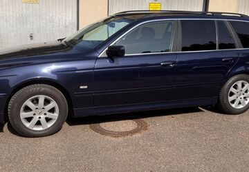 BMW 523 361.000 km 7.000 &euro; Müllheim 79379