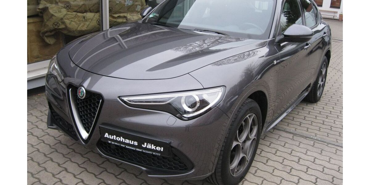 Alfa Romeo Stelvio 25.000 km 38.900 &euro; Neustadt/Orla 07806