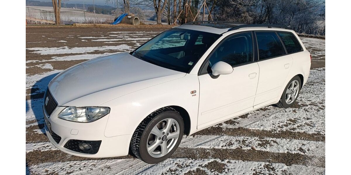 Seat Exeo 198.828 km 4.900 &euro; Balingen 72336