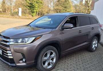 Toyota Highlander 134.000 km 26.900 &euro; Sennestadt (Bielefeld) 33689