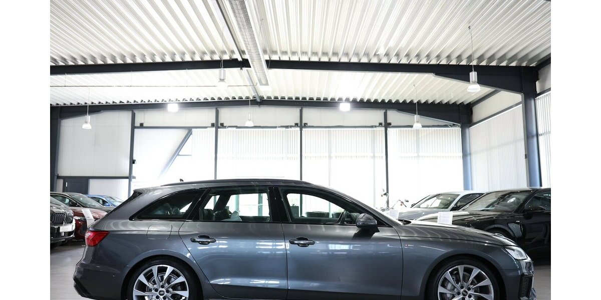 Audi A4 Avant 40 TFSI QUATTRO S-LINE SPORT BLACK TOP 113.000 km 27.444 &euro; Hamm 59077