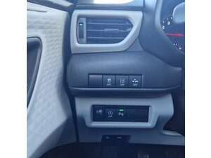 Suzuki Swift 1.2 Hybrid MT Club Klima Navi 2.500 km 17.990 &euro; Obrigheim-Asbach 74847