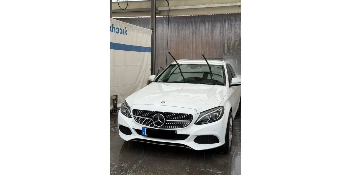Mercedes-Benz C 250 170.000 km 15.999 &euro; Biberach 88400