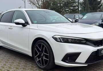 Honda Civic 88.316 km 25.299 &euro; Mönchengladbach 41063