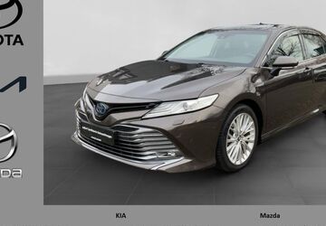 Toyota Camry 42.611 km 27.990 &euro; Delmenhorst 27755