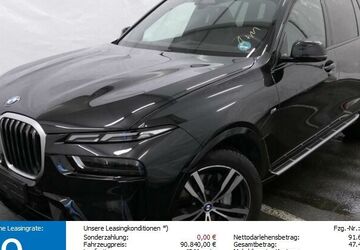 BMW X7 24.900 km 89.340 &euro; Paderborn 33100