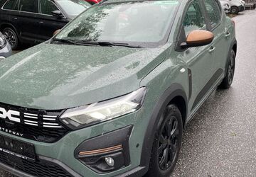 Dacia Sandero 8.078 km 18.800 &euro; Schafstedt 25725