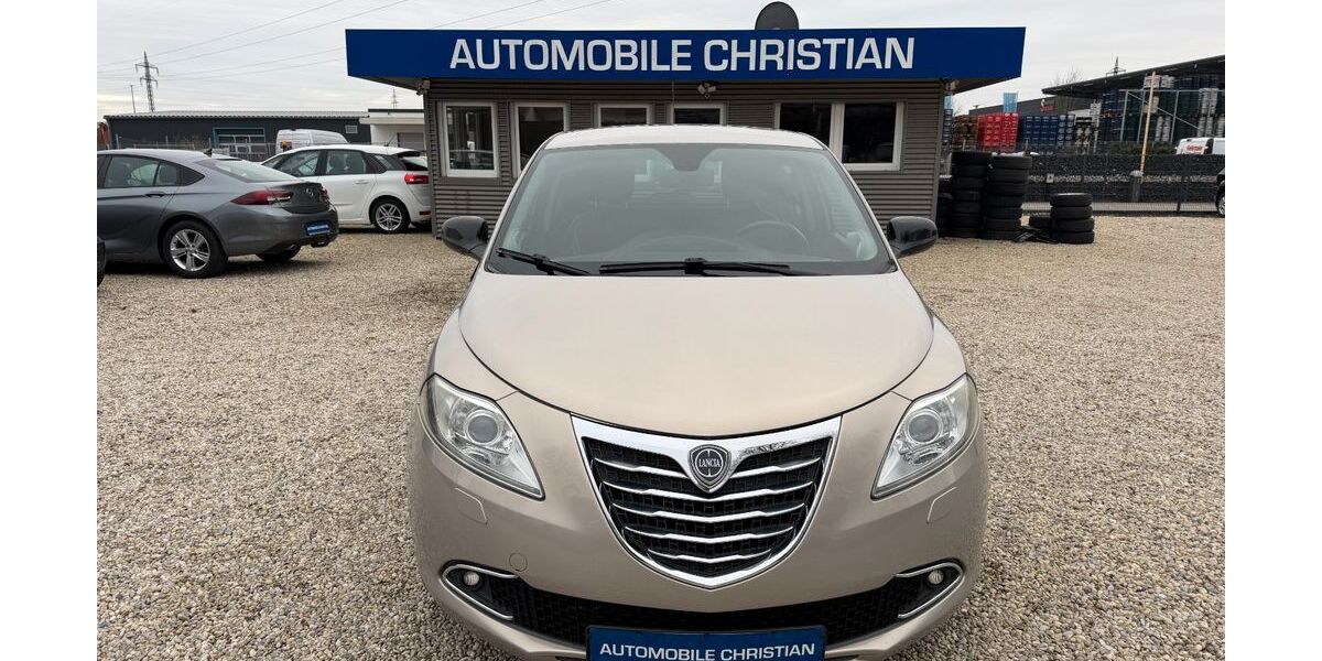 Lancia Ypsilon 80.000 km 5.950 &euro; Altdorf (bei Landshut) 84032