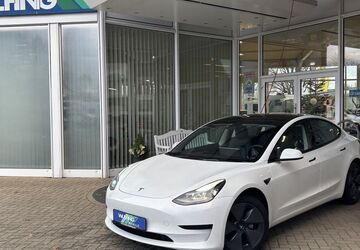 Tesla Model 3 18.500 km 31.990 &euro; Lohne 49393