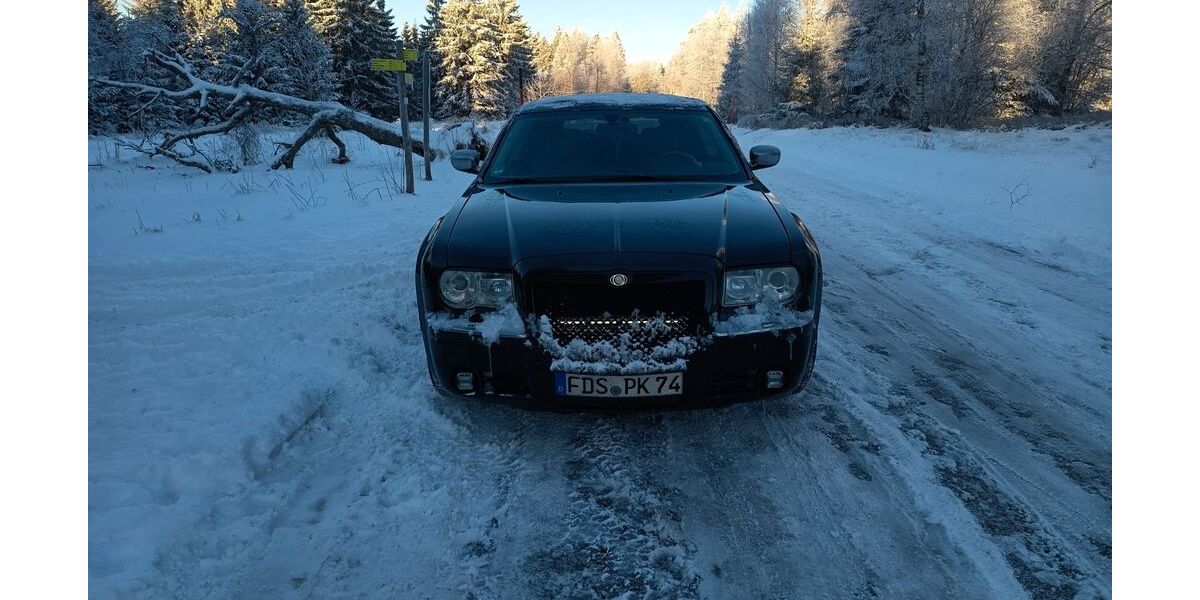 Chrysler 300C 205.300 km 4.150 &euro; Loßburg 72290