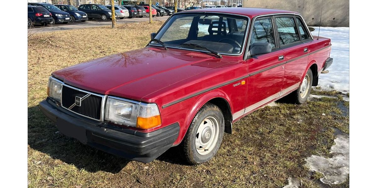 Volvo 240 311.000 km 4.200 &euro; Jeleniewo 