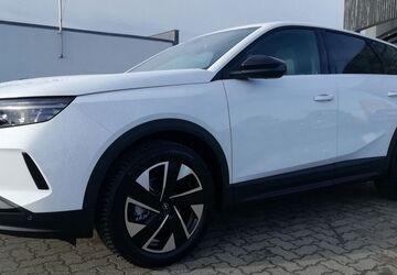 Opel Grandland (X) 13.049 km 33.850 &euro; Rathenow 14712