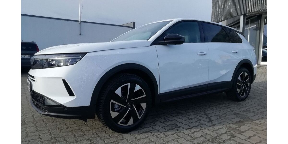 Opel Grandland (X) 13.049 km 33.850 &euro; Rathenow 14712