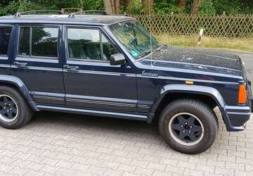 Jeep Cherokee 168.200 km 14.900 &euro; Bad Freienwalde 16259