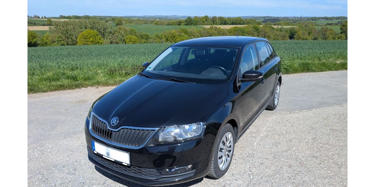 Skoda Rapid 103.000 km 8.050 &euro; Siegburg 53721