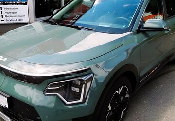 Kia Niro 32.000 km 29.700 &euro; Hof 95030