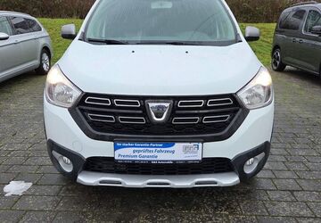 Dacia Lodgy 66.196 km 13.990 &euro; Limburg 65553