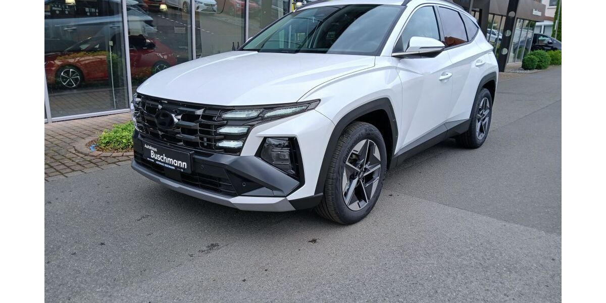 Hyundai TUCSON 3.000 km 35.690 &euro; Herford 32049