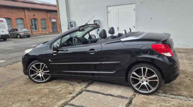 Peugeot 207 139.870 km 7.900 &euro; Berlin 13509
