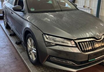 Skoda Superb 109.000 km 22.470 &euro; Helmstedt 38350