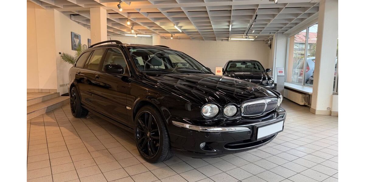 Jaguar X-Type 125.000 km 5.477 &euro; Schwanfeld 97523
