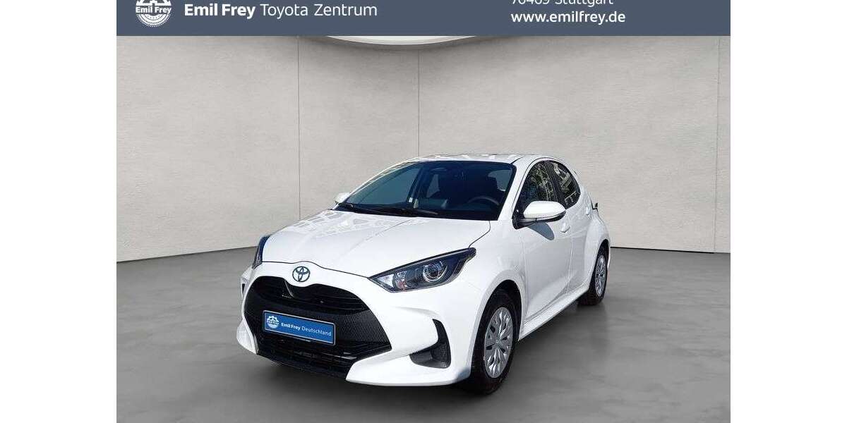 Toyota Yaris 2.400 km 21.750 &euro; Stuttgart 70469