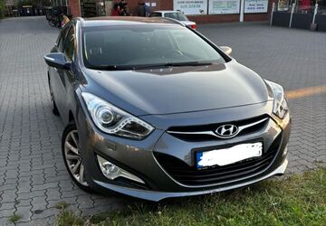 Hyundai i40 137.000 km 7.300 &euro; Harrislee 24955