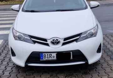 Toyota Auris 175.000 km 6.500 &euro; Idar-Oberstein 55743