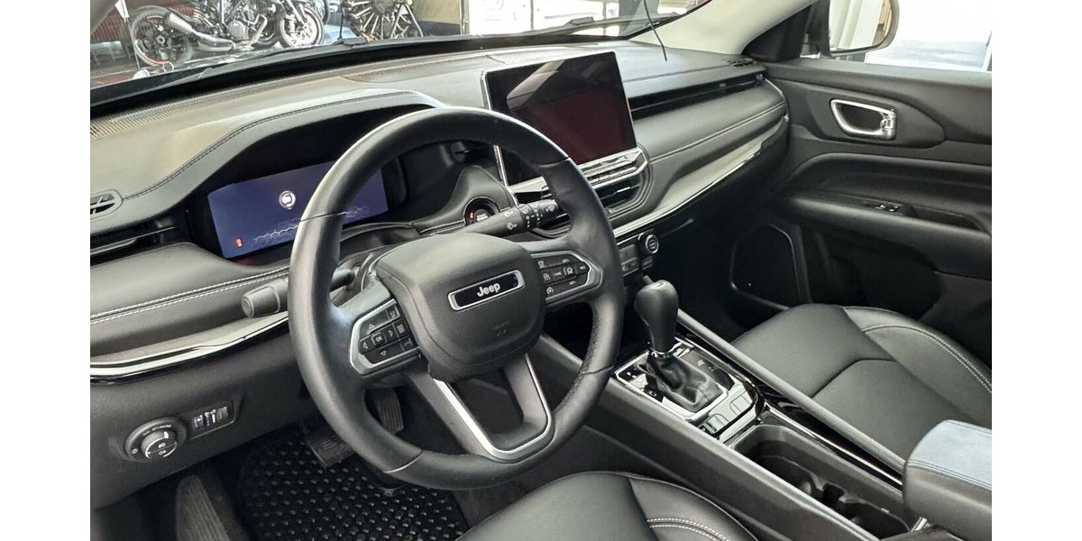 Jeep Compass 1.5L S Mild-Hybrid 48V FWD LED 360 Cam 31.150 km 21.890 &euro; Lich 35423