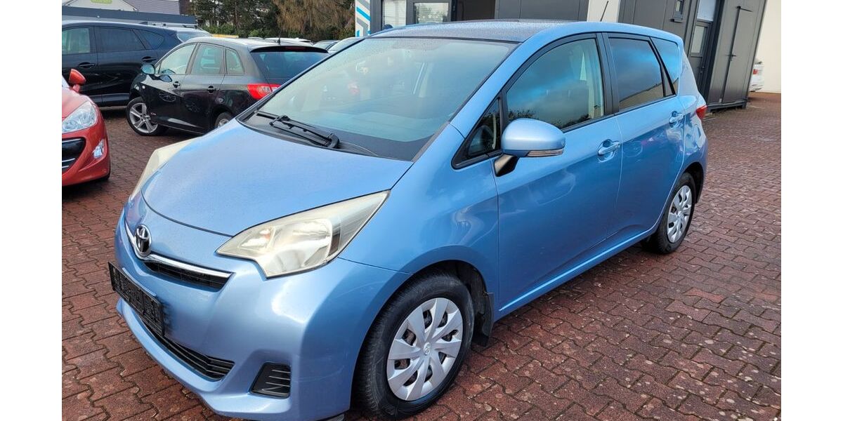 Toyota Verso-S 152.744 km 5.600 &euro; Halle (Westfalen) 33790