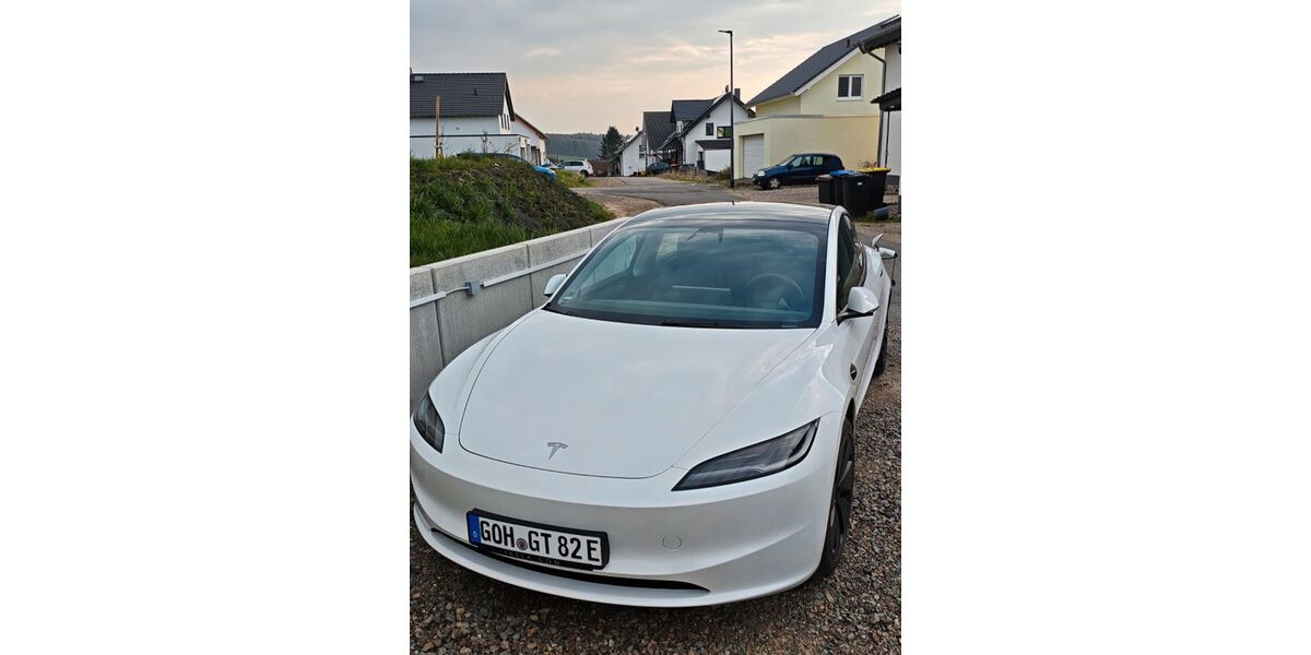 Tesla Model 3 80.000 km 34.000 &euro; Reitzenhain 56357