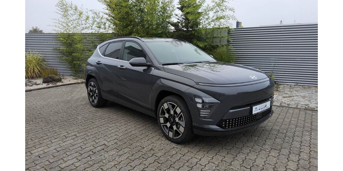 Hyundai KONA 15.969 km 39.940 &euro; Stendal 39576